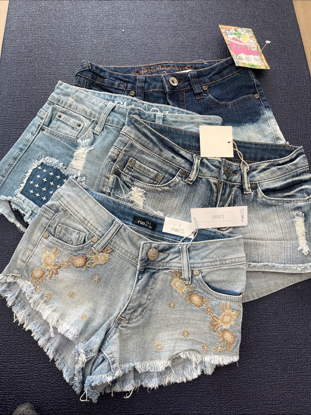 4 Pair NWT Denim Jean Shorts Y2K 
Size 0 juniors
